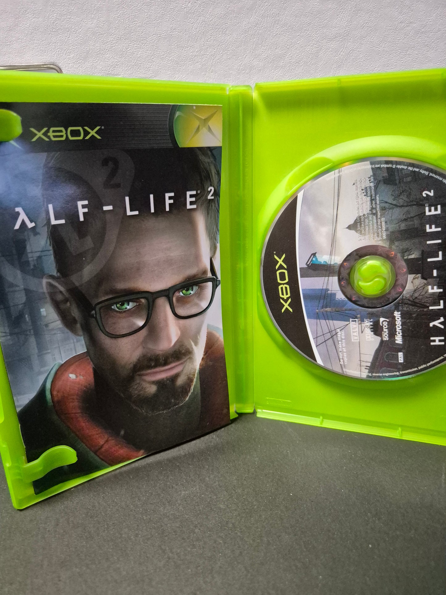 Half Life 2 Xbox Original