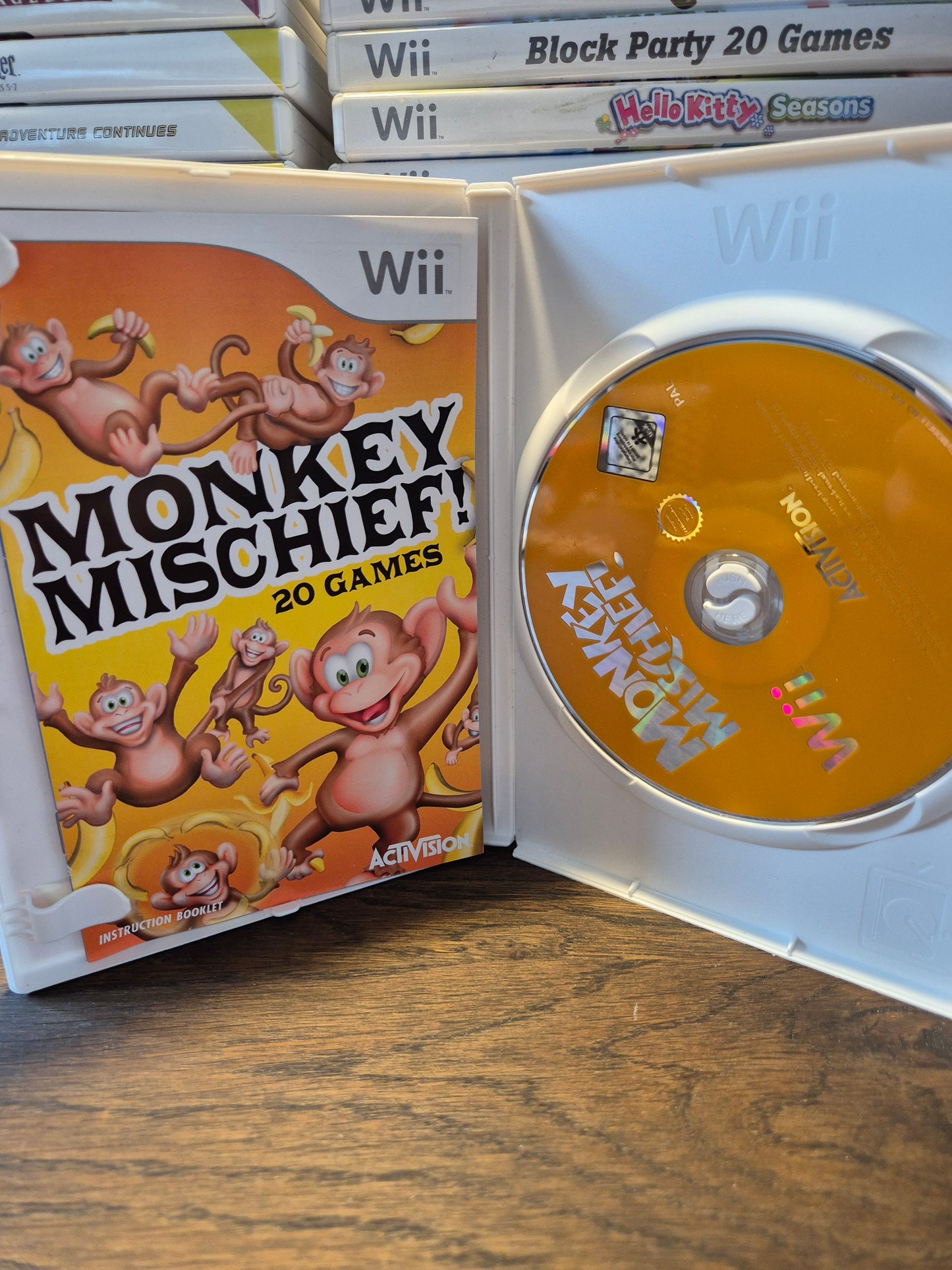 Money Mischief! 20 Games Wii