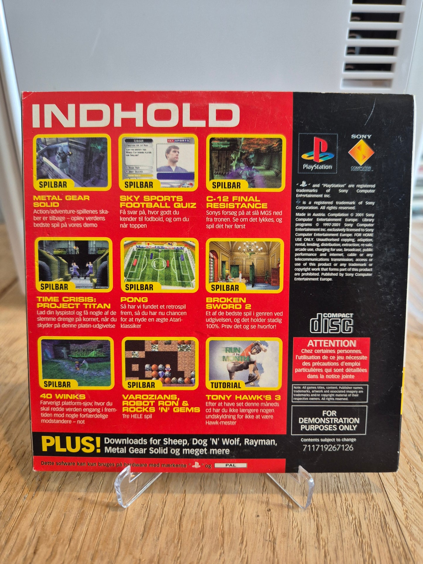 Official EUR Playstation Magazine 82