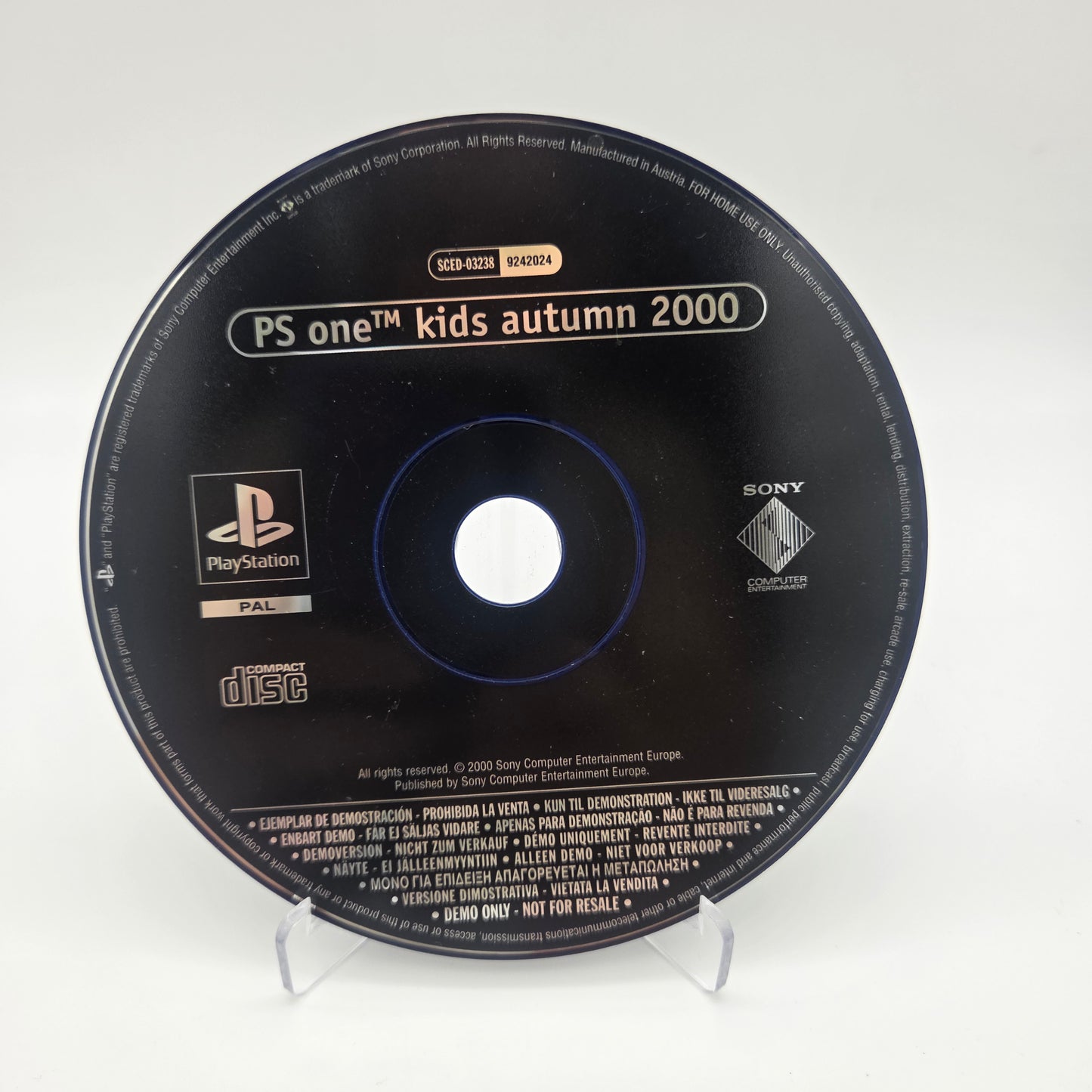 PS one Kids Autumn 2000 (SCED-03233)