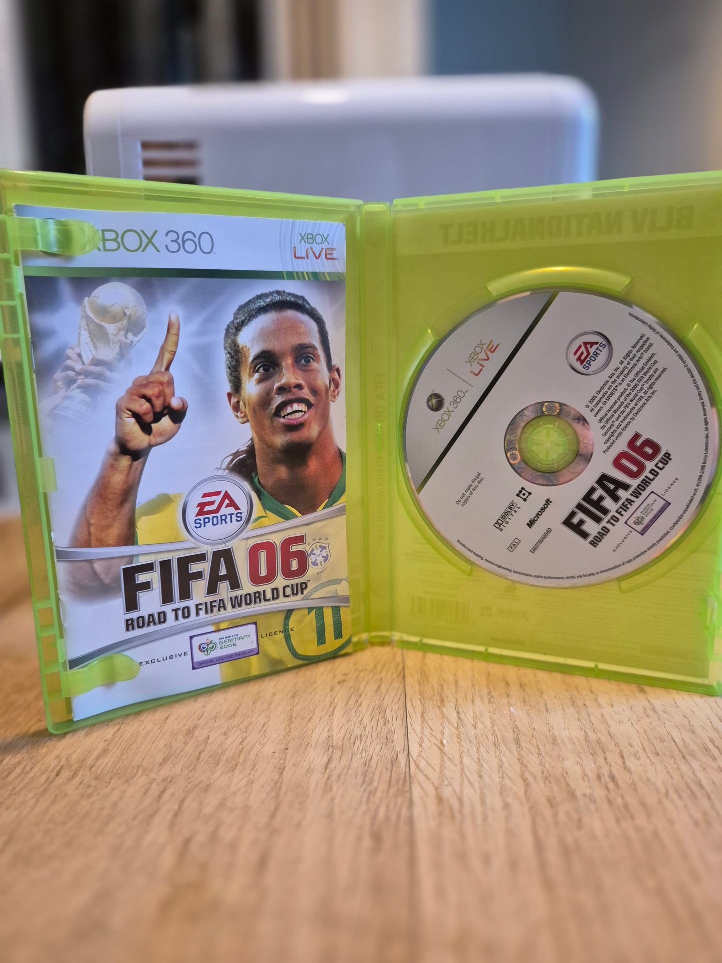 FIFA 06 Road to Fifa World Cup Xbox 360