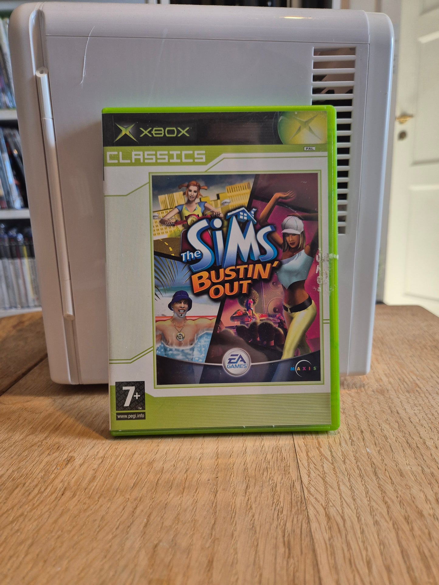 The Sims 2 Bustin Out Xbox Original