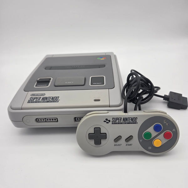 Nintendo SNES Konsol med OEM controller & kabler
