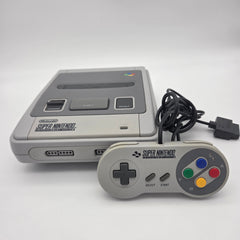 Nintendo SNES Konsol med OEM controller & kabler