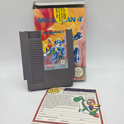 Mega Man 4 NES (Boxed)
