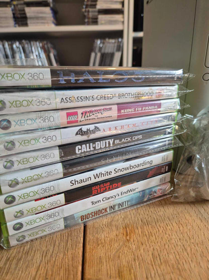 Xbox 360 Bundle med 2 controller & 10 SPIL
