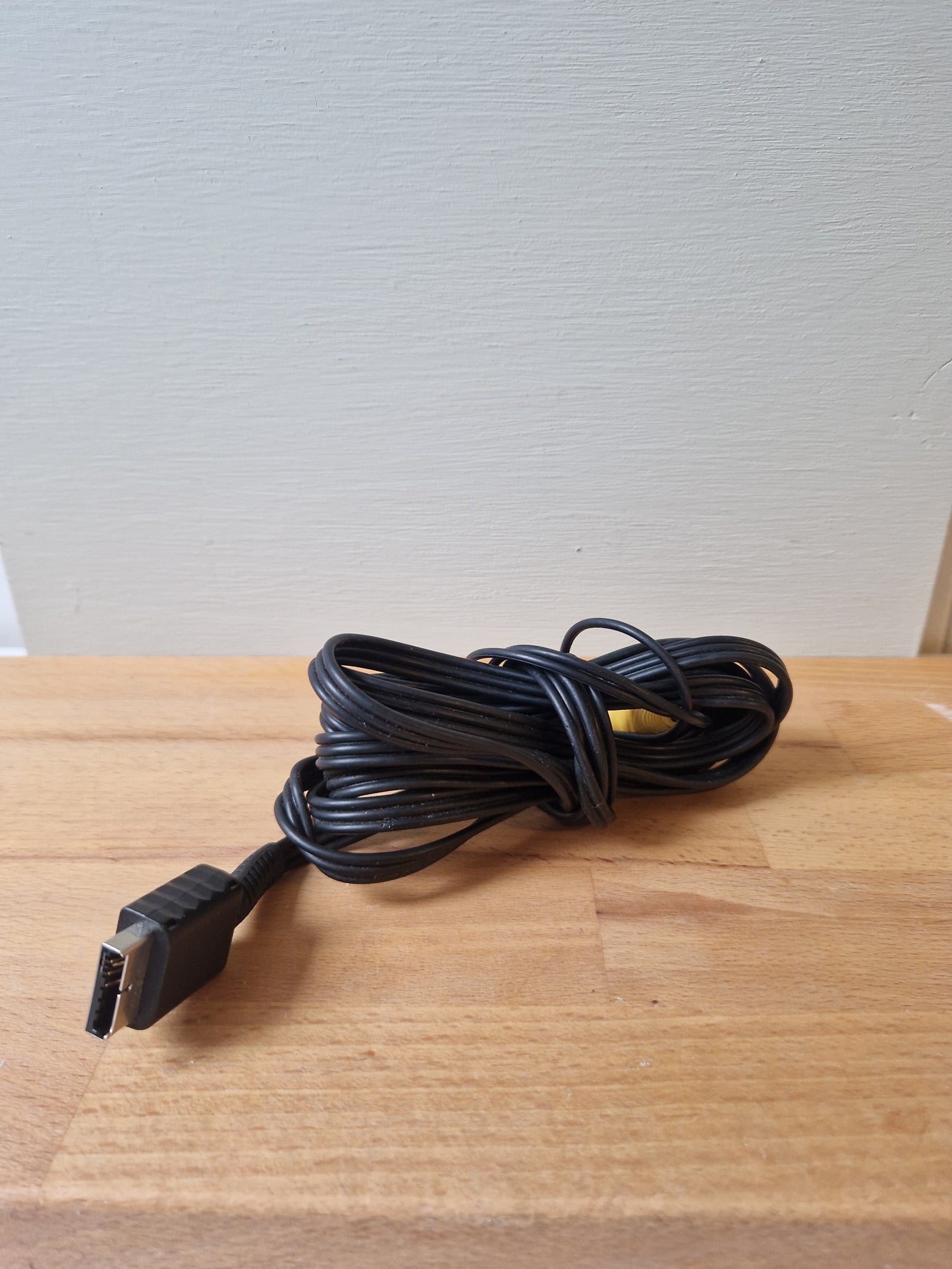 PlayStation 1 konsol med Controller, kabler og memory kort