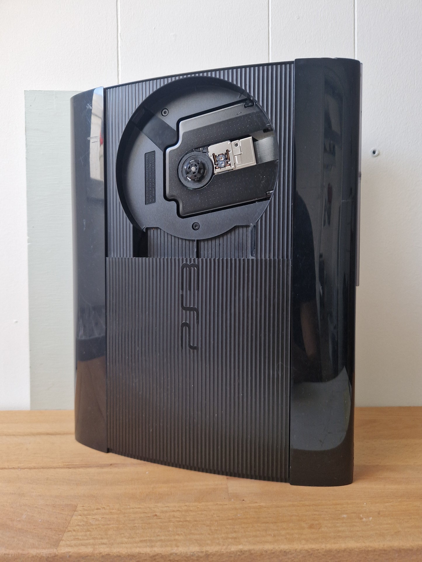 Sony Playstation 3 Super Slim 12GB