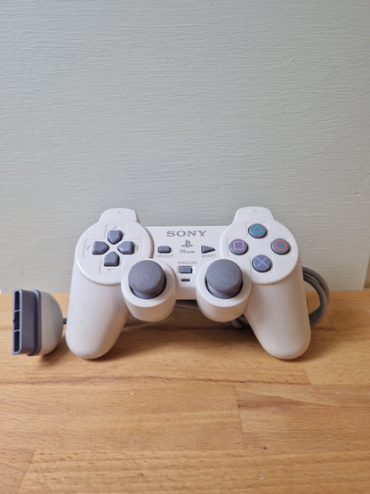 PSOne konsol med Controller, kabler & memory kort