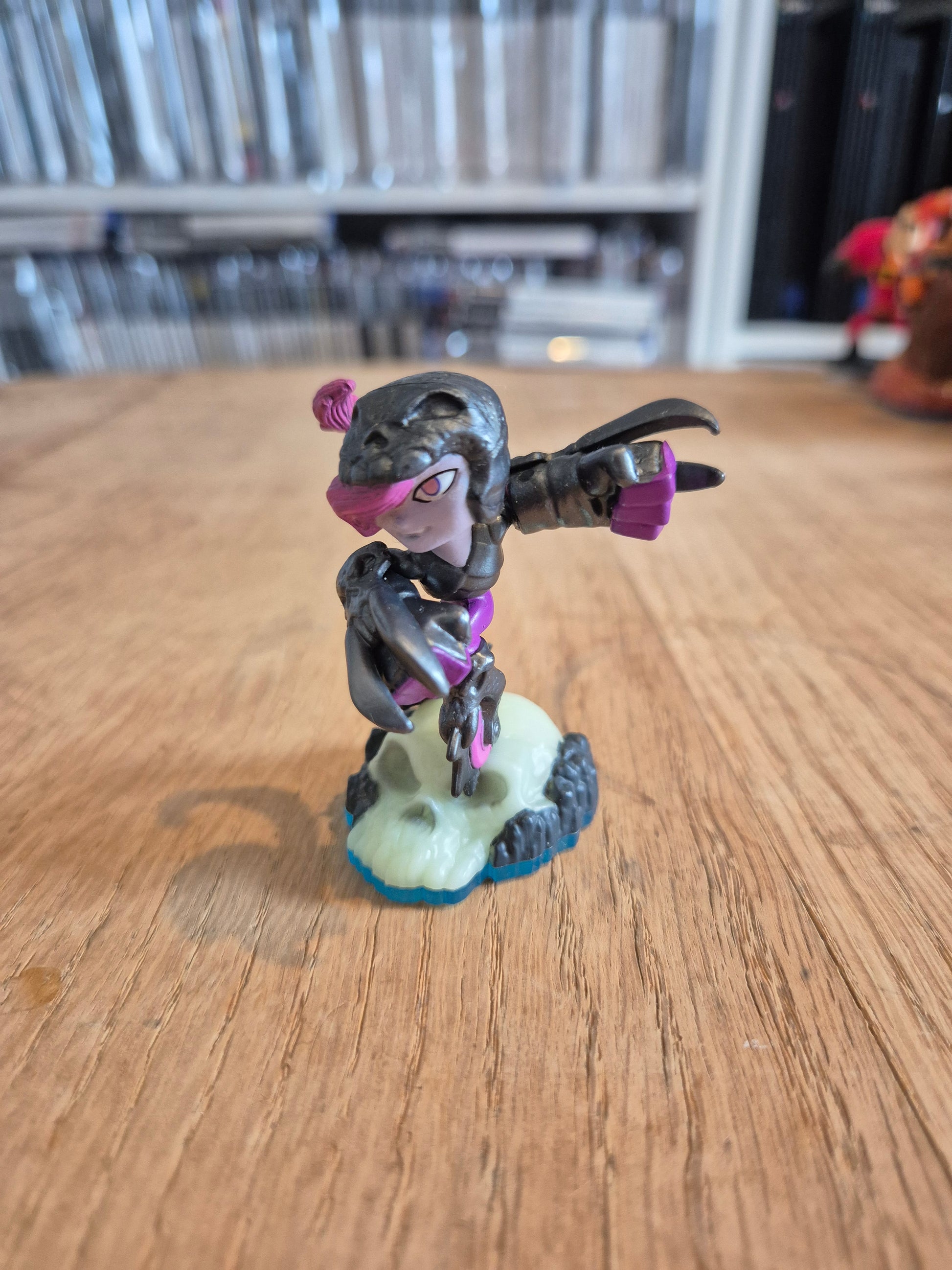 FIGURINE SKYLANDERS SWAPFORCE roller brawl en loose EUR 3,90 - FR FIGURINE SKYLANDERS SWAPFORCE roller brawl en loose EUR 3,90 - FR
